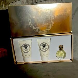 Versace Eros Pour Femme 3pc travel set